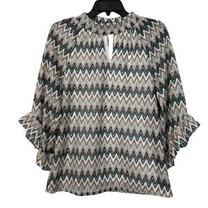 Women’s Chevron Patterned Top with Ruffled Sleeves